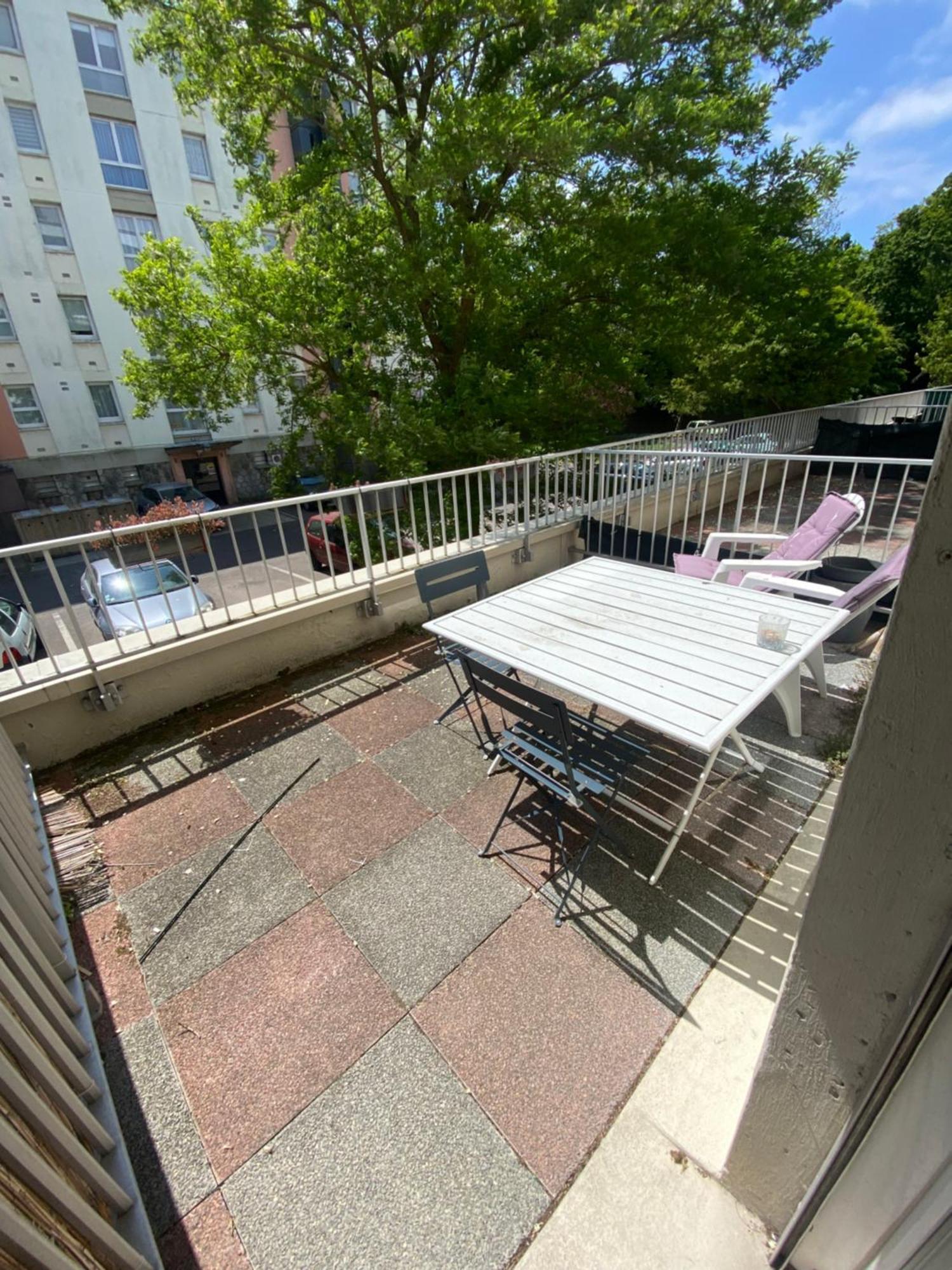 Bel Appartement Avec Parking Et Terrasse Plein Sud Le Havre Exterior foto